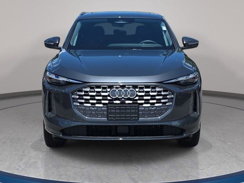 Used 2026 Audi Q5 Premium AWD/4WD image 2