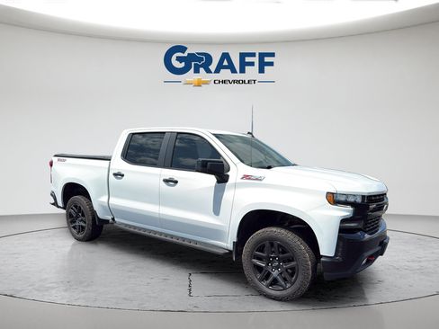 Used 2021 Chevrolet Silverado 1500 LT Trail Boss w/ Bed Protection Package AWD/4WD image 10