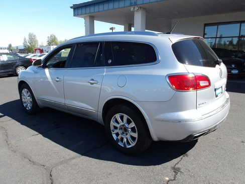 Used 2015 Buick Enclave Leather AWD/4WD image 3