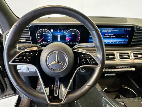 Used 2025 Mercedes-Benz GLE 350 4MATIC image 11