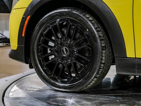 Used 2025 MINI Cooper S FWD image 46