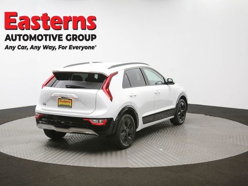 Used 2023 Kia Niro Wind w/ Wind Preserve Package image 37