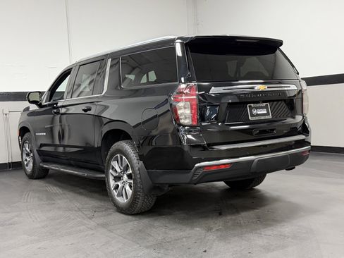 Used 2023 Chevrolet Suburban LS image 10