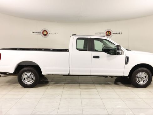 Used 2020 Ford F350 XL w/ Power Equipment Group RWD image 2