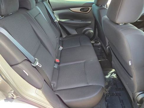 Used 2022 Nissan Rogue Sport S AWD/4WD image 19