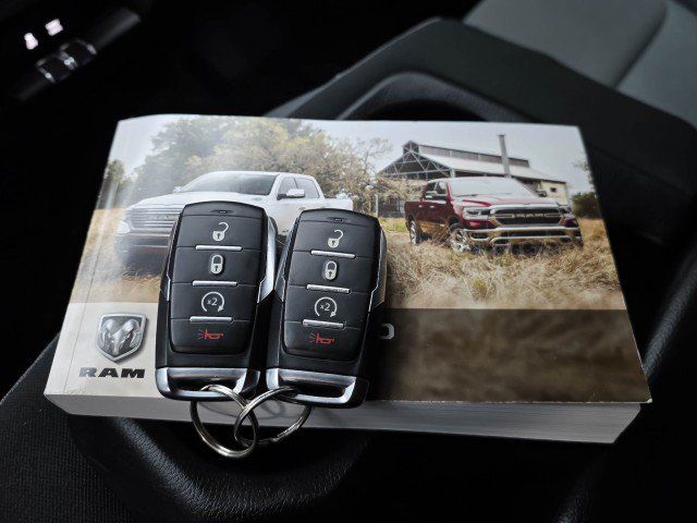 Used 2020 RAM 1500 Big Horn AWD/4WD image 42