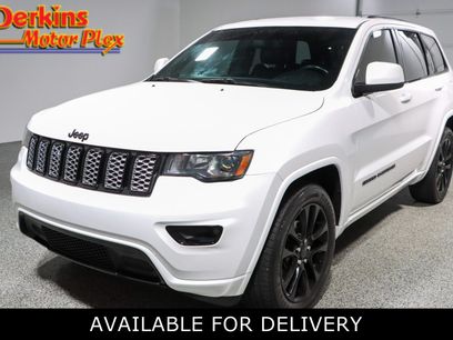 Used 2020 Jeep Grand Cherokee Altitude