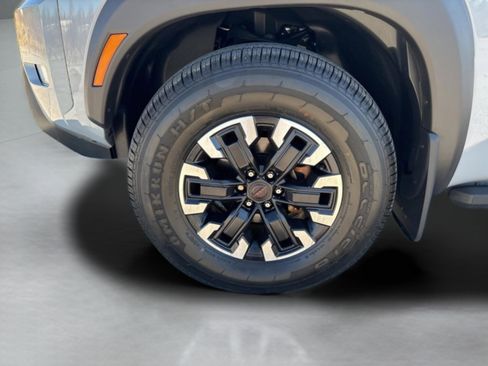 Used 2023 Nissan Frontier PRO-4X w/ Pro Convenience Package image 45
