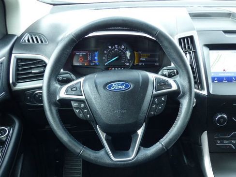 Used 2020 Ford Edge SEL w/ Convenience Package FWD image 19
