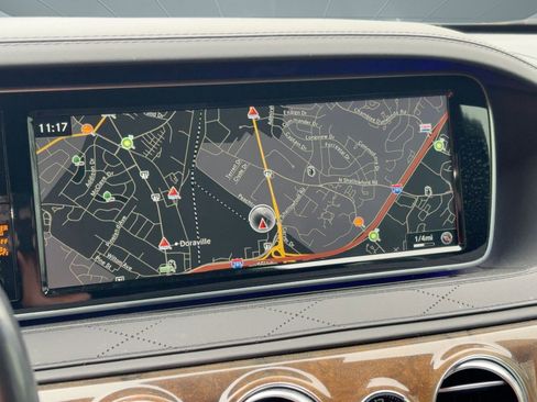 Used 2016 Mercedes-Benz S 550 Sedan image 23