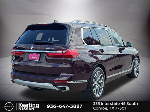 Used 2022 BMW X7 xDrive40i w/ Executive Package image 3