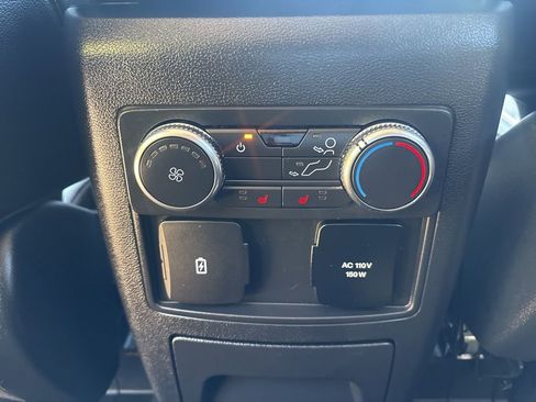 Used 2022 Ford Explorer Limited w/ Equipment Group 301A image 46