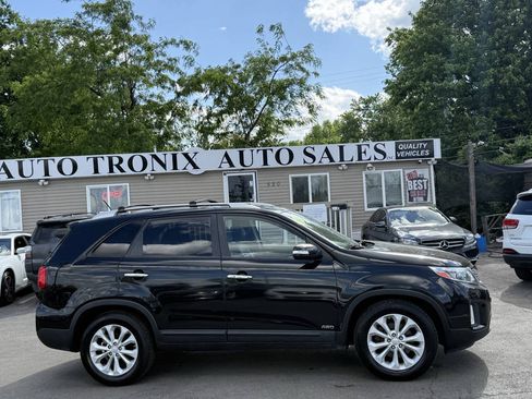 Used 2014 Kia Sorento LX AWD/4WD image 6