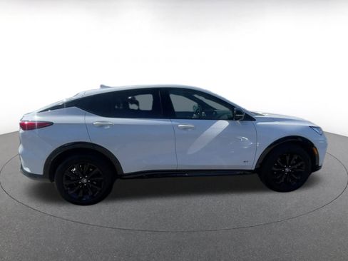 Used 2025 Buick Envista Sport Touring image 16