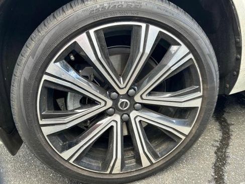 Certified 2023 Volvo XC60 B6 Ultimate image 21