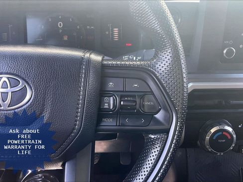 Used 2025 Toyota Tacoma SR5 AWD/4WD image 24