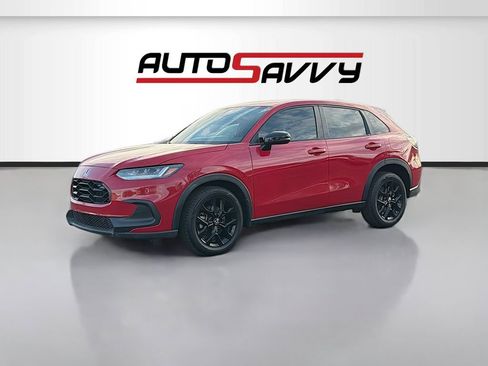 Used 2024 Honda HR-V Sport image 3