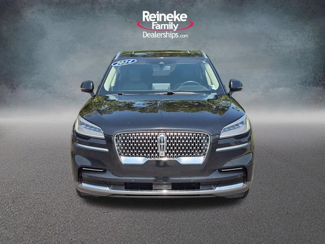 Used 2024 Lincoln Aviator Reserve AWD/4WD image 2