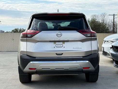 Used 2023 Nissan Rogue Platinum w/ Platinum Premium Package image 7