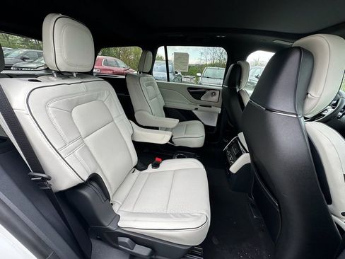 New 2026 Lincoln Aviator Black Label w/ Dynamic Handling Package AWD/4WD image 26