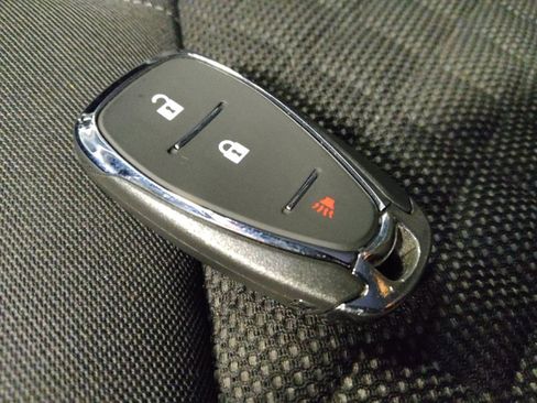 Used 2022 Chevrolet Blazer LT image 32