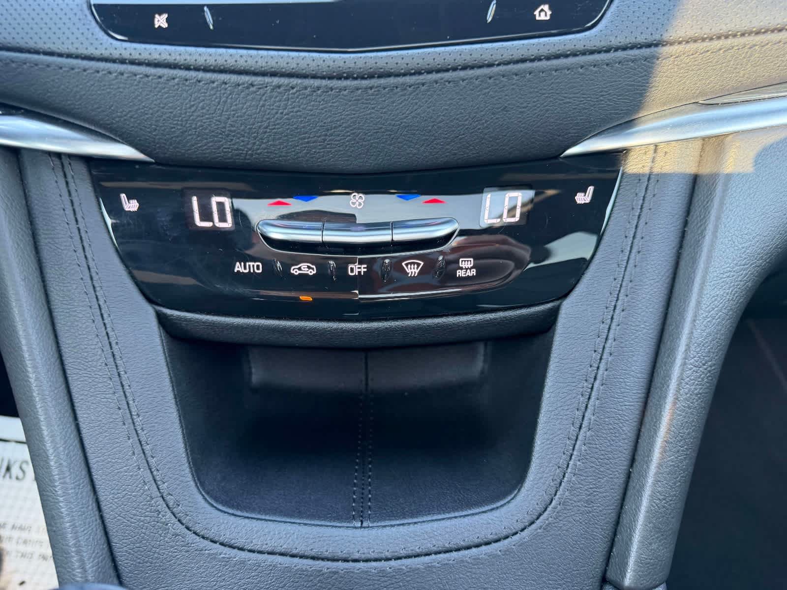Used 2024 Cadillac XT5 Premium Luxury w/ LPO, Floor Liner Package AWD/4WD image 24