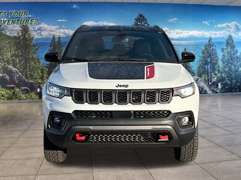 New 2026 Jeep Compass Trailhawk image 2