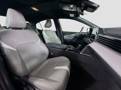 Certified 2025 Toyota Camry SE image 17