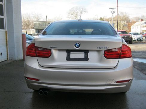 Used 2013 BMW 328i xDrive Sedan AWD/4WD image 7