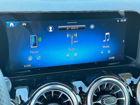 Certified 2025 Mercedes-Benz GLA 35 AMG 4MATIC image 15