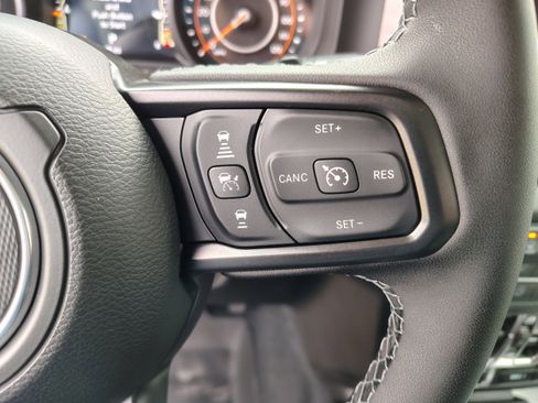 New 2026 Jeep Wrangler Unlimited Sport image 25