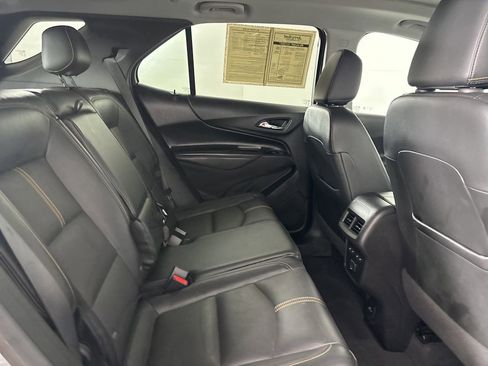 Used 2023 Chevrolet Equinox Premier image 26