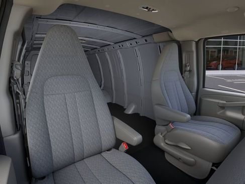 New 2026 GMC Savana 2500 Extended RWD image 16