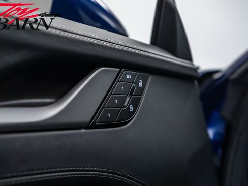 Used 2025 Porsche 911 Carrera S image 21