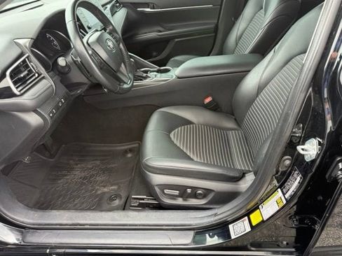 Used 2024 Toyota Camry SE FWD image 17