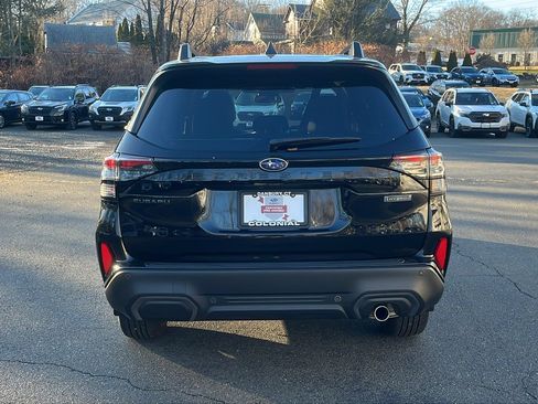 Certified 2025 Subaru Forester Limited image 6