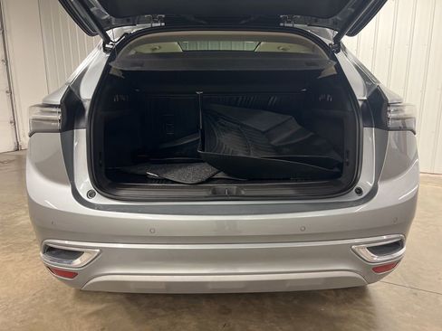 Certified 2023 Buick Envision Avenir image 6