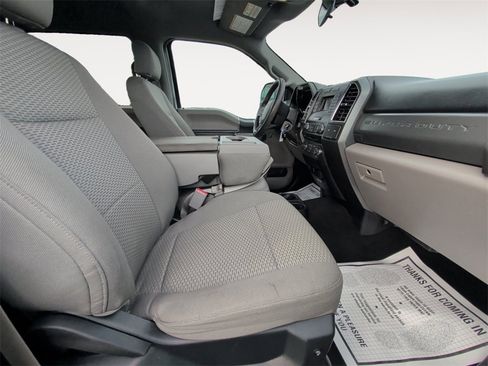 Used 2017 Ford F250 XLT w/ FX4 Off-Road Package image 15