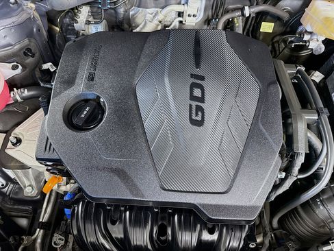 Used 2021 Hyundai Santa Fe SEL w/ Convenience Package image 39