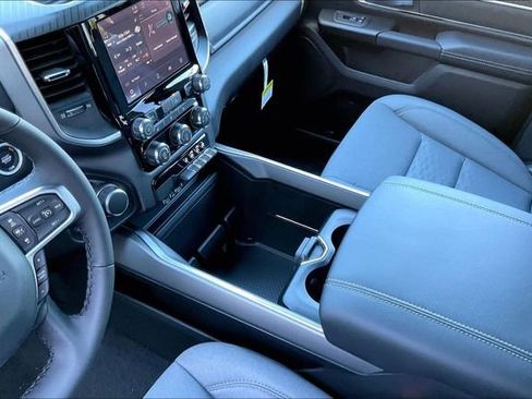New 2026 RAM 1500 Big Horn AWD/4WD image 7