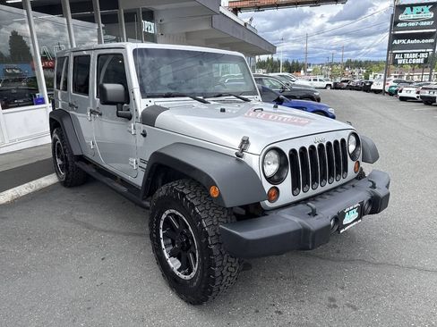 Used 2011 Jeep Wrangler Unlimited Sport AWD/4WD image 11