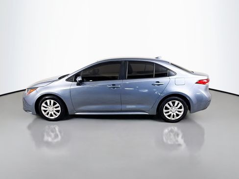 Used 2022 Toyota Corolla LE FWD image 6