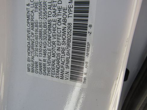Used 2024 Honda Odyssey Sport image 6