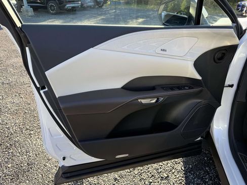 Used 2024 Lexus RX 350 AWD image 13