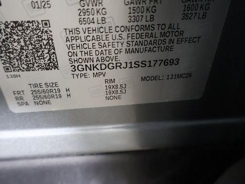Used 2025 Chevrolet Blazer EV LT AWD/4WD image 42