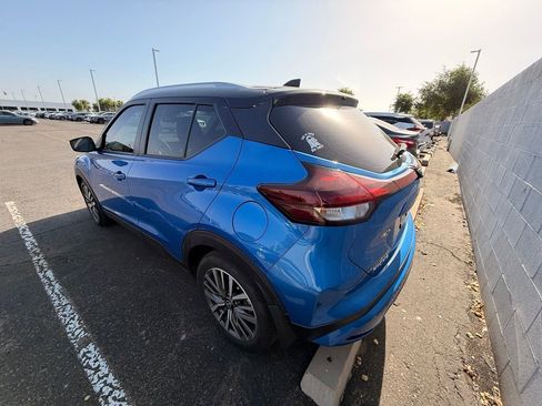 Certified 2024 Nissan Kicks SV FWD image 6