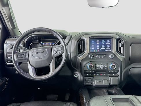 Used 2020 GMC Sierra 3500 Denali w/ Denali Ultimate Package AWD/4WD image 13