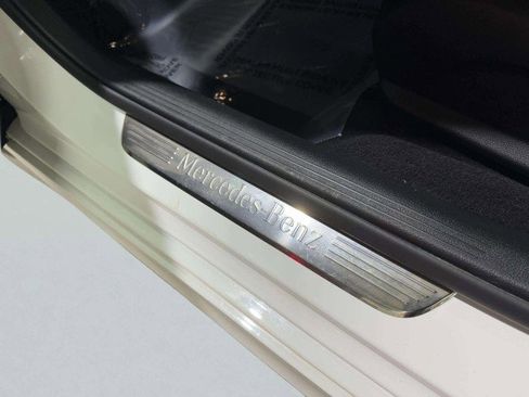 Used 2021 Mercedes-Benz E 350 Sedan image 22