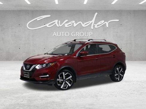 Certified 2022 Nissan Rogue Sport SL image 1