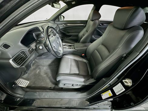 Used 2020 Honda Accord Sport image 13